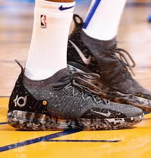 Coming from durant, praise like that really means something. What Pros Wear Kevin Durant S Nike Kd 11 Shoes What Pros Wear