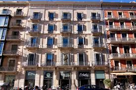 Read more than 900 reviews and choose a gran vía de les corts catalanes, 688 principal, eixample, barcelona, spain view on map (723 m from centre). Hotel In Barcelona Hostel St Christophers Inn Barcelona Ticati Com