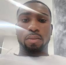 Pastor Jamal Bryant added a new photo.