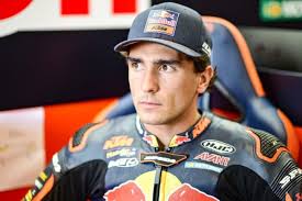 ENTREVISTA. Albert Arenas: "No se debería perder la esencia del piloto que  empuja sus límites más que la moto"