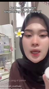 Perbedaan paket basic brightening dan whitening di jelaskan langsung sama  bu monik 😊 tapi untuk yang wajah normal awal ambil whitening langsung udah  bisa #navionicskincare #skincaretips ...