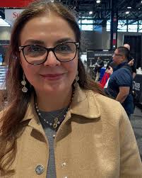 Always a pleasure to visit with our Ronadro' Collector, Dr. Sergei  Terterov. He added “Healing Hands II” and “Surgery's End III” to his  growing Ronadro' Collection. Thank you for helping to keep