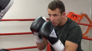 Jaká bude jeho kariéra v mma? Vydrzi Tohle Byvaly Lavi Se Po Boxu Vrhnul Na Mma Pro Zacatek Odmitl I Vemolu Sport Cz