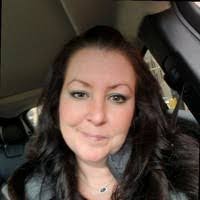 Mandy Voss's Instagram, Twitter & Facebook