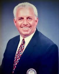 Dwight Dickens's Instagram, Twitter & Facebook