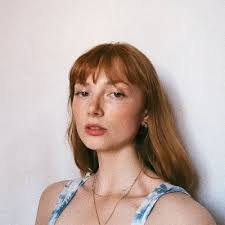 Alice Florence's Instagram, Twitter & Facebook