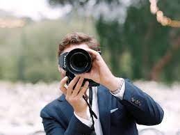 However, some photographers list these shoots separately, and engagement shoot prices can range from $150 to over $600 for a session. How Much Does A Wedding Photographer Cost