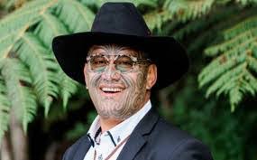 Reuben Collier's Instagram, Twitter & Facebook