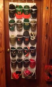 Bit.ly/sub2gurl do it, gurl diy hat organizer display your fave hat with one of these nifty diy hat holders made with wire. Keep Baseball Caps Organized With These Hacks