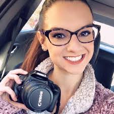 Melanie Abernathy's Instagram, Twitter & Facebook