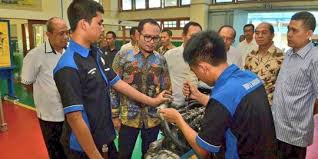 'finding career in digital era!'. Menaker Ikut Blk Tidak Mesti Memiliki Ijazah Pendidikan Formal Merdeka Com