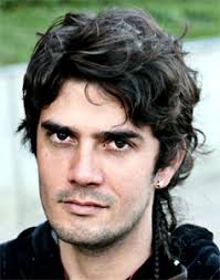 Presentación de la novela «Espía» de Hernán Rivas Barrera • Otraparte.org