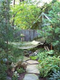 15 Easy Ways To Turn Your Yard Into Your Own Private Sanctuary Dream Garden Shade Garden Backyard Hammock