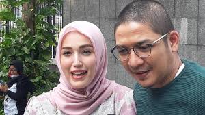 Adelia Wilhelmina Sedih Tahan Rindu 3 Bulan Tak Bisa Bertemu Pasha Ungu Karena Pandemi Covid 19 Tribunnews Com Mobile