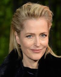 Only Gillian can actually make this haircut look good 😆