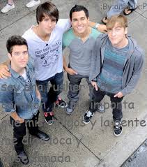 Außer james interessieren sich die jungs mehr für eishockey als hollywood, doch als sich ein bekannter produzent ankündigt, der auf der suche nach jungen talenten durchs land reist, kann james seine. Fans De Big Time Rush Fans De Chicha Seitenverzeichnis