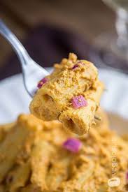 Rigatoni Con Crema Di Lenticchie Rosse E Pomodori Secchi Vegolosi It Recipe Food Delicious Healthy Recipes Yummy Food