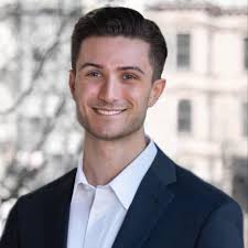 Kenmore Agents, 12 Compass Real Estate Agents