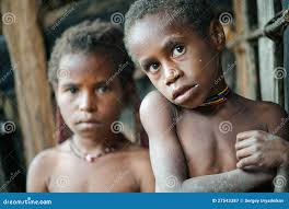 Crianças do dani de Dugum fotografia editorial. Imagem de naturalness