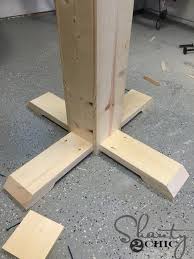 Diy Round Table As Seen On Hgtv Open Concept In 2020 Open Concept Round Table Decor Open Concept Kitchen Living Room