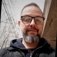 100+ perfiles de «Tate»