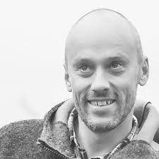 Adam Olinger's Instagram, Twitter & Facebook