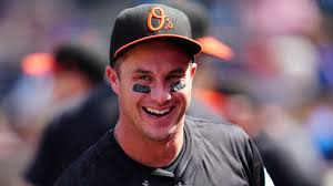 James McCann exits game with intercostal spasm