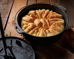 Softes Krauterfaltenbrot Aus Dem Feuertopf Ibbnbbq De Rezept Krauterfaltenbrot Rezepte Essensrezepte