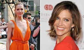 Cleaver, 50s sort of vibe going. Lucifer Season 5 Will Lucifer S Mum Return For Final Series Who Is Tricia Helfer Simplenews