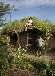 You Can Build This Cob House For 3000 Casas Ecologicas Casas De Tierra Casas Sustentables
