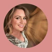 Tiffany Kindred's Instagram, Twitter & Facebook