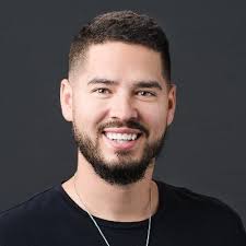 Jonathan Josephs's Instagram, Twitter & Facebook