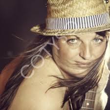 Claire glover (@claireg61720188)