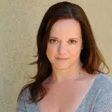 Lisa Robbins's Instagram, Twitter & Facebook