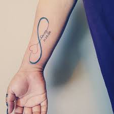 50 tatouages du signe infini en photos. Tout Savoir Sur Le Tatouage Infini