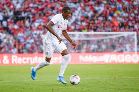 Head to head statistics and prediction, goals, past matches, actual form for ligue 1. Foot Ligue 2 Yann Kitala Lyon Signe A Sochaux Sport Business Mag