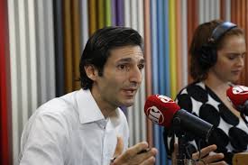 Tomé abduch não deixa barato asneiras de thaís oyama e dá invertida fenomenal calando sua boca. Nao Seria Prudente Colocar Vidas Em Risco Diz Nas Ruas Sobre Manifestacao Cancelada Jovem Pan