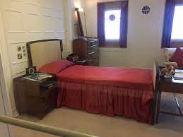 Prince Philip S Birth On The Royal Yacht Britannia Berthed At Leith Edinburgh The Bed And The Cabin Are Both Very Modest And Have Dream Rooms Interior Home