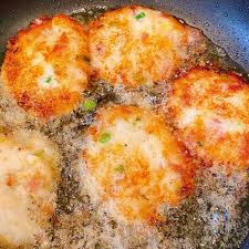 Loaded Mashed Potato Cakes Norine S Nest Recipe Loaded Mashed Potatoes Mashed Potato Cakes Fried Mashed Potato Patties