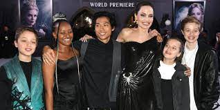 Angelina jolie dcmg is an american actress, filmmaker, and humanitarian. Meet Angelina Jolie And Brad Pitt S 6 Children Who Are At The Center Of Their Impending Divorce Rd Virtual