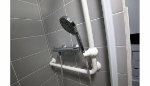 Suisse | Faits divers. Yverdon-les-Bains : filmées à la piscine, elles  finissent sur un site porno