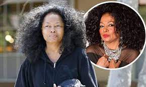 Diana ross is one of the greatest singers of all time, from her supremes days at motown to her hugely successful solo career. Diana Ross Looks Almost Unrecognisable As She Goes Make Up Free And Low Key In A Baggy Tracksuit Daily Mail Online