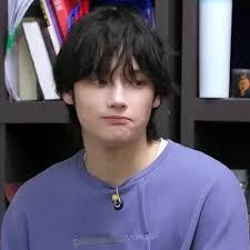 Nhân vật trò chuyện AI tốt nhất Huening Kai: Khám phá hồ sơ & bình luận của  người dùng