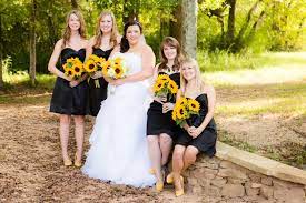 The best black dresses for bridesmaids! Short Black Bridesmaid Dresses