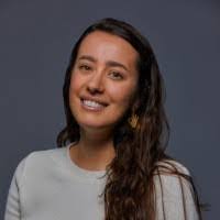 Gwen Mcintyre's Instagram, Twitter & Facebook