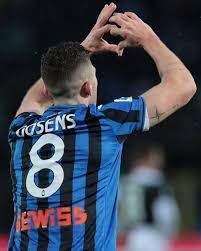 Argentina star makes fan's day by signing tattoo of himself. Robin Gosens On Instagram Danke An Alle Die An Der Abstimmung Teilgenommen Und Mich Zum Deutschen Fussball Botschafter 2020 Gewa Fantacalcio Calcio Immagini