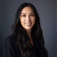 Alicia Biddle's Instagram, Twitter & Facebook