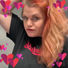 Usually the Saturday before Halloween, adults dress up and go to the bars  downtown Davenport/other areas. Is that happening this Saturday? I wanna  wear my costume out and have fun