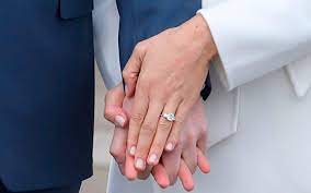 The cushion shape with the 2 round diamonds does not go together. Meghan Markle S Engagement Ring Was Designed By Prince Harry Using Diana S Diamonds To Make Sure That She S With Us On This Crazy Journey