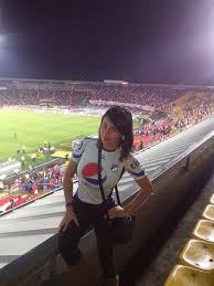 Check spelling or type a new query. Mujeres Hinchas De Millonarios En El Campin Noticias De Millonarios Fc Millos Fc